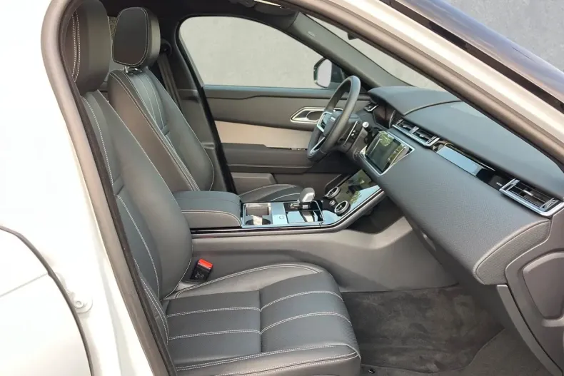 Land Rover Range Rover Velar din 2023 cu 32.500 km - oferta LAN115833 - foto 3