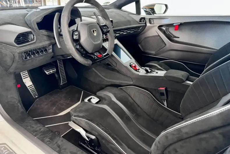 Lamborghini Huracán din 2024 cu 8.272 km - oferta LAM115843 - foto 10