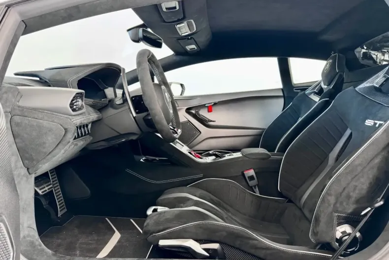 Lamborghini Huracán din 2024 cu 8.272 km - oferta LAM115843 - foto 11