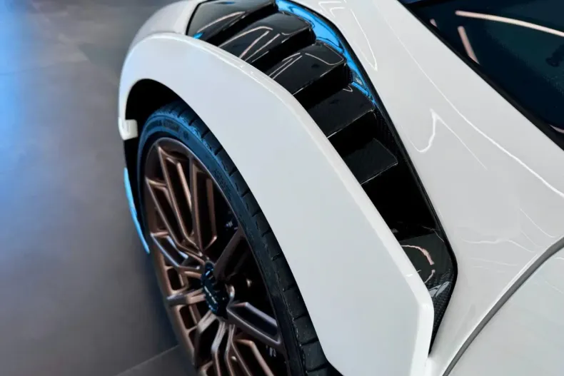 Lamborghini Huracán din 2024 cu 8.272 km - oferta LAM115843 - foto 16