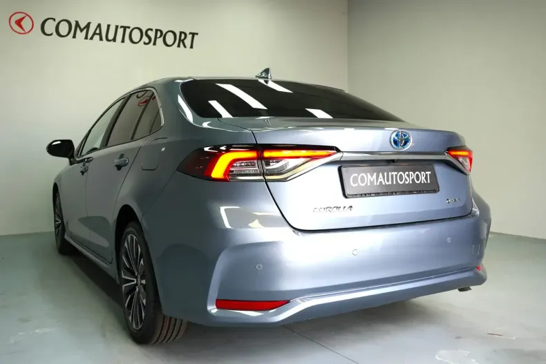 Toyota Corolla din 2025 cu 10 km - oferta TOY115847 - foto 4