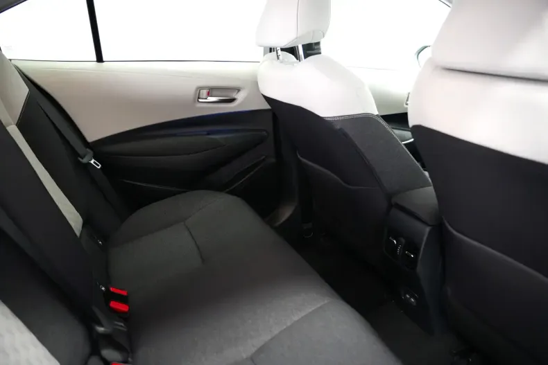 Toyota Corolla din 2025 cu 10 km - oferta TOY115847 - foto 9