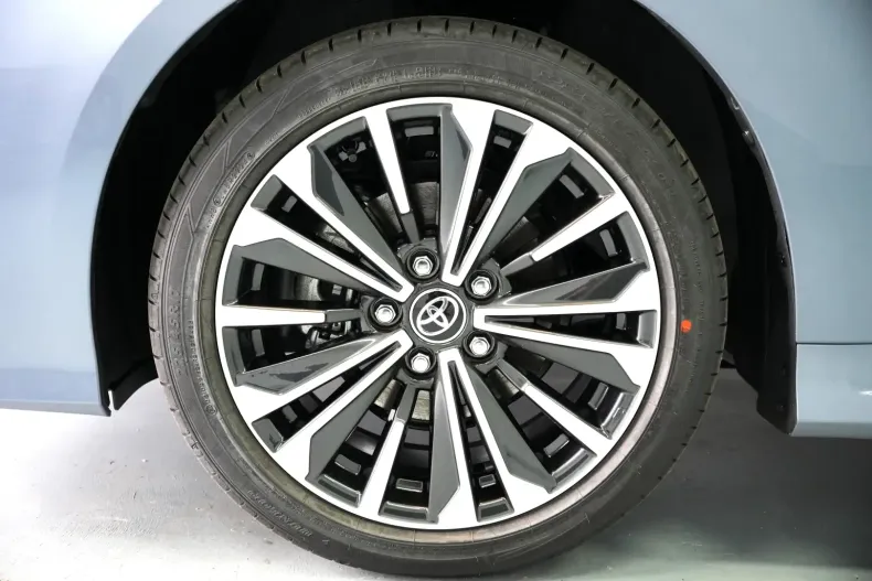 Toyota Corolla din 2025 cu 10 km - oferta TOY115847 - foto 12