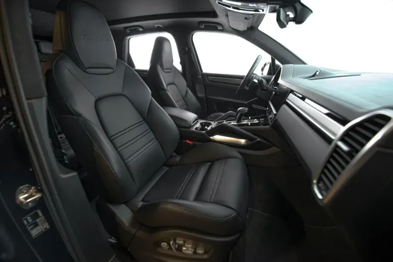 Porsche Cayenne din 2020 cu 52.000 km - oferta POR115848 - foto 15