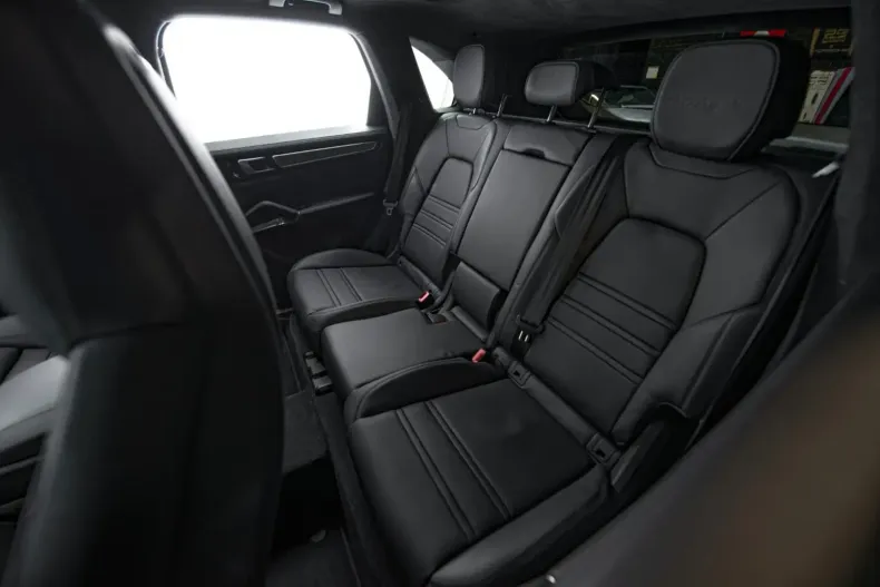 Porsche Cayenne din 2020 cu 52.000 km - oferta POR115848 - foto 16