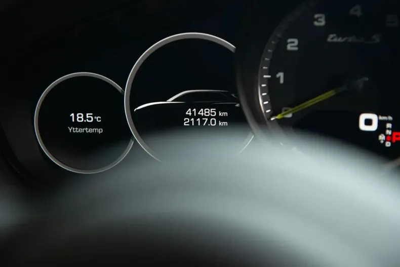 Porsche Cayenne din 2020 cu 52.000 km - oferta POR115848 - foto 23