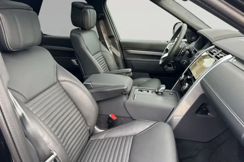 Land Rover Discovery din 2024 cu 10.500 km - oferta LAN115850 - foto 7