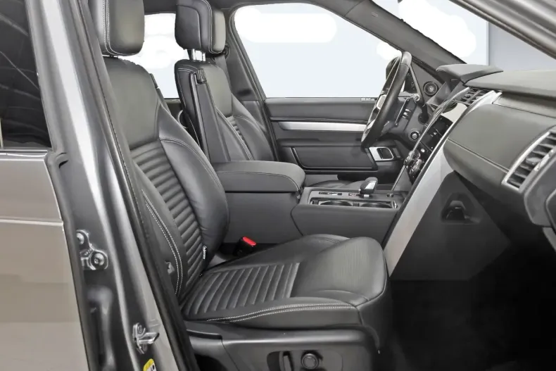 Land Rover Discovery din 2022 cu 70.500 km - oferta LAN115851 - foto 5
