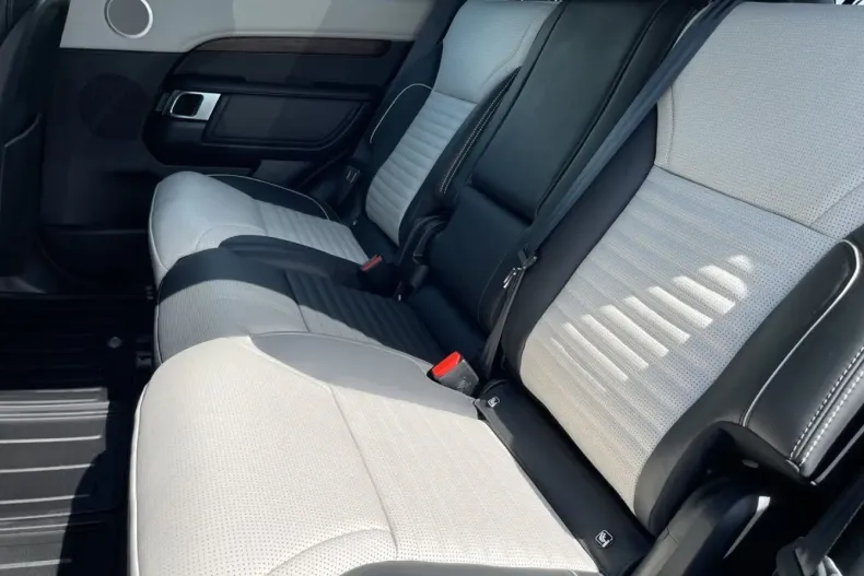 Land Rover Discovery din 2021 cu 60.000 km - oferta LAN115852 - foto 13