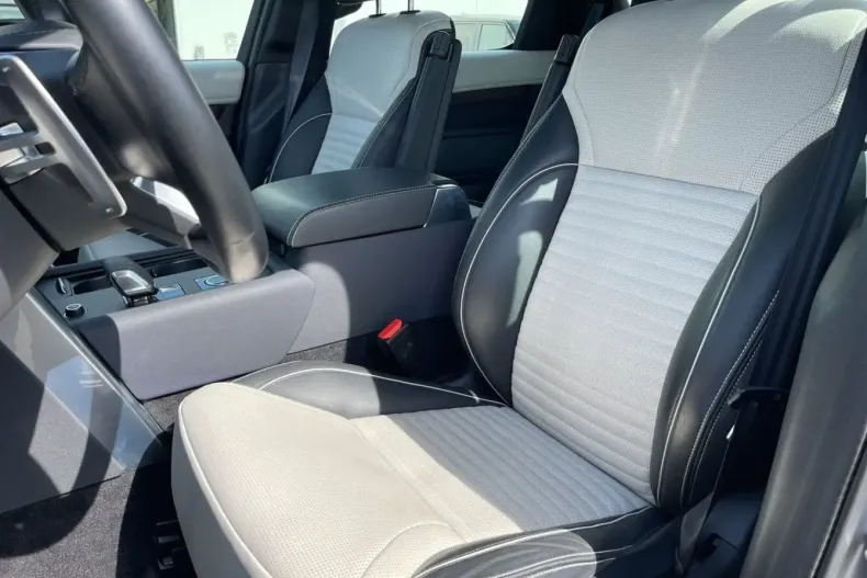 Land Rover Discovery din 2021 cu 60.000 km - oferta LAN115852 - foto 14