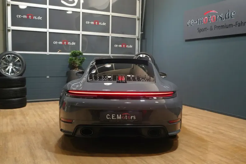 Porsche 911 din 2025 cu 20 km - oferta POR115854 - foto 2