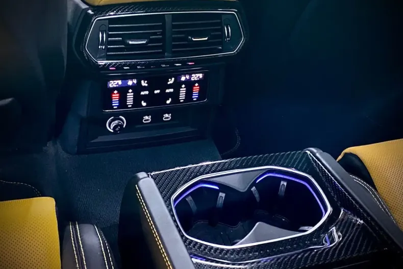 Lamborghini Urus din 2022 cu 21.300 km - oferta LAM115860 - foto 15