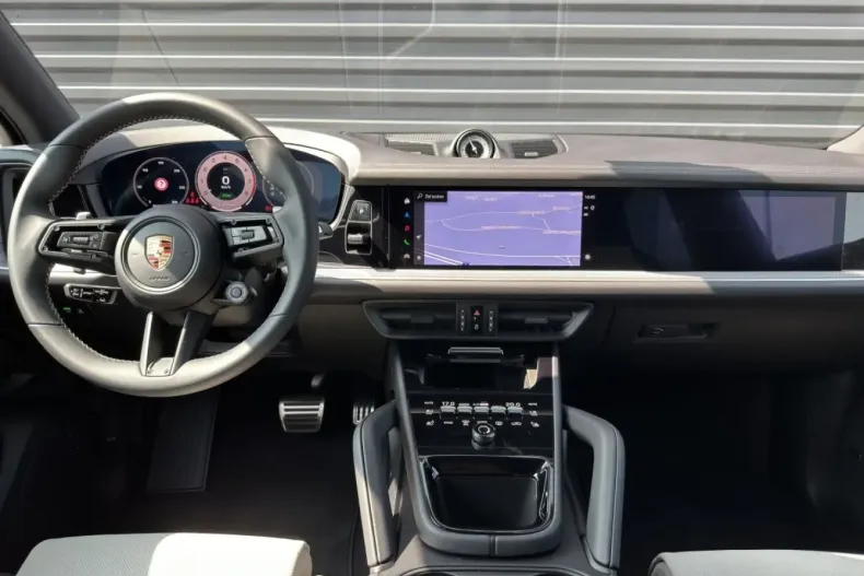 Porsche Cayenne din 2024 cu 17.900 km - oferta POR115862 - foto 7