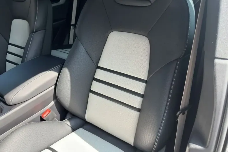 Porsche Cayenne din 2024 cu 17.900 km - oferta POR115862 - foto 9