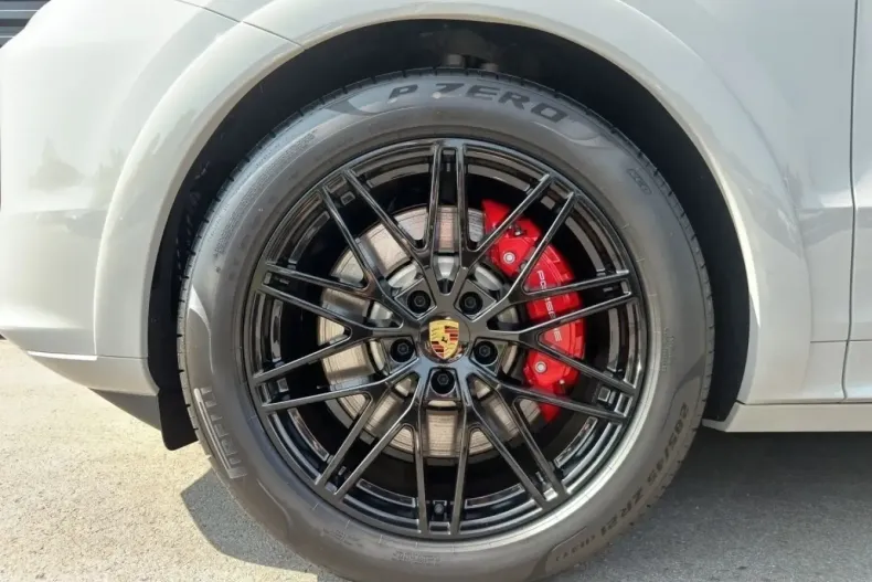 Porsche Cayenne din 2024 cu 17.900 km - oferta POR115862 - foto 23