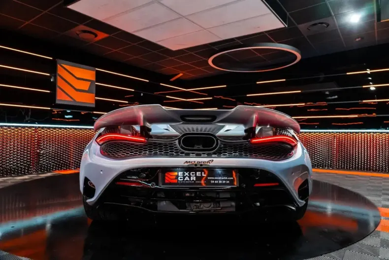 McLaren 750S din 2023 cu 9.500 km - oferta MCL115872 - foto 4