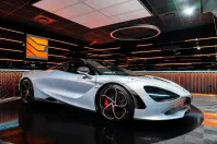 McLaren 750S din 2023 cu 9.500 km - oferta MCL115872 - foto 7