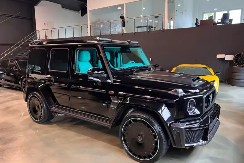 Mercedes-Benz G 63 AMG din 2025 cu 50 km - oferta MER115873 - foto 3