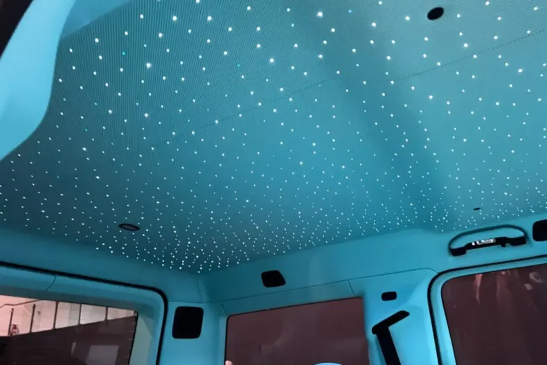 Mercedes-Benz G 63 AMG din 2025 cu 50 km - oferta MER115873 - foto 10