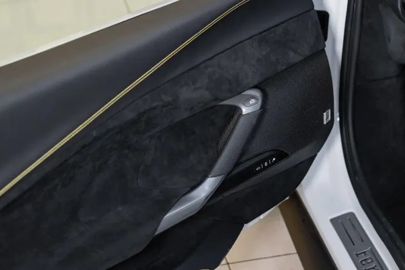 Ferrari 296 GTB din 2023 cu 9.740 km - oferta FER115875 - foto 29