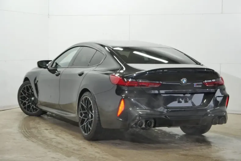 BMW M8 din 2024 cu 8.000 km - oferta BMW115876 - foto 3