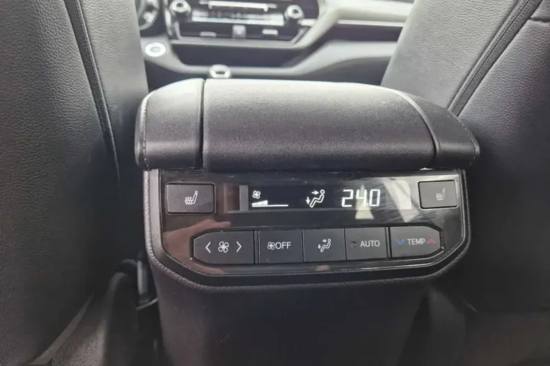 Toyota Highlander din 2021 cu 49.265 km - oferta TOY115877 - foto 13