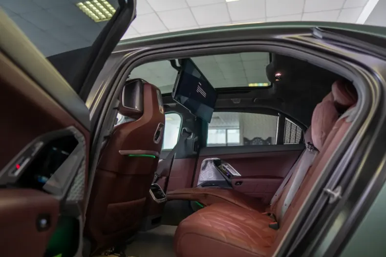 BMW i7 din 2022 cu 65.000 km - oferta BMW115882 - foto 19