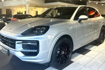 Porsche Cayenne din 2024 - oferta POR115888