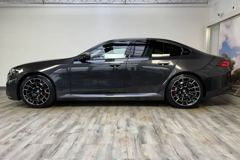 BMW M5 din 2024 cu 12.000 km - oferta BMW115889 - foto 3