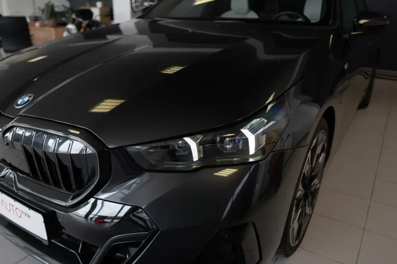 BMW 550 din 2024 cu 25.000 km - oferta BMW115892 - foto 4