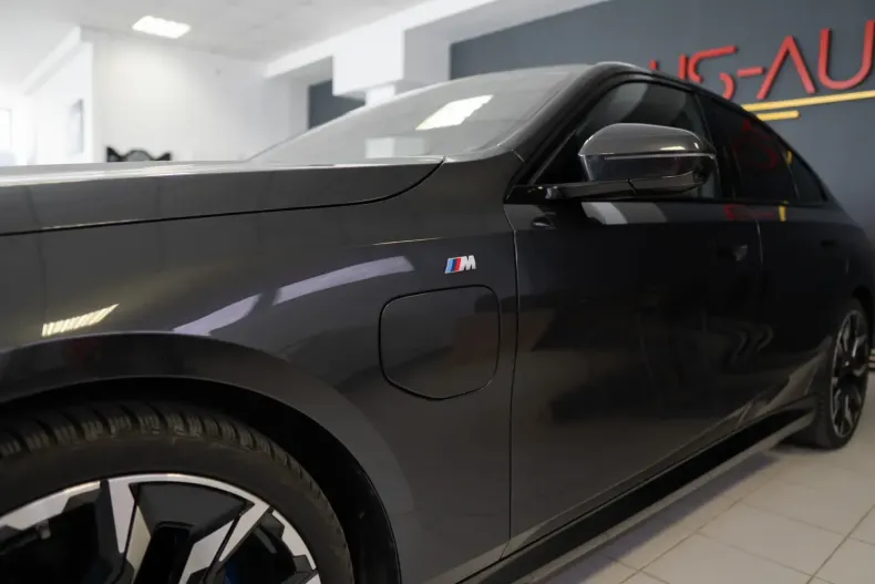 BMW 550 din 2024 cu 25.000 km - oferta BMW115892 - foto 13