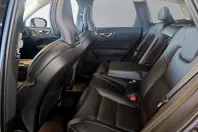 Volvo XC60 din 2023 cu 27.200 km - oferta VOL115893 - foto 8