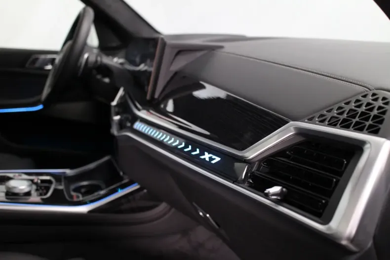 BMW X7 din 2024 cu 8.900 km - oferta BMW115895 - foto 19