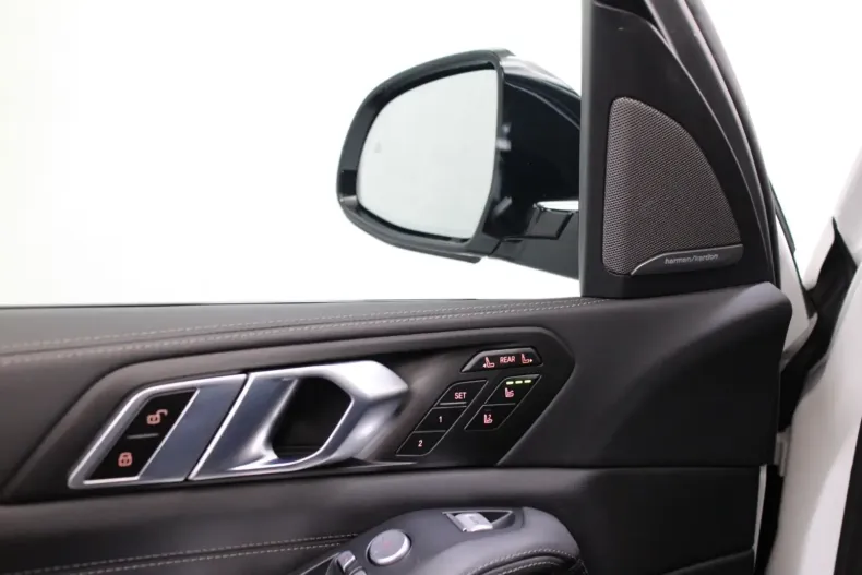 BMW X7 din 2024 cu 8.900 km - oferta BMW115895 - foto 36