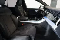 Audi SQ8 din 2022 cu 19.000 km - oferta AUD115899 - foto 11