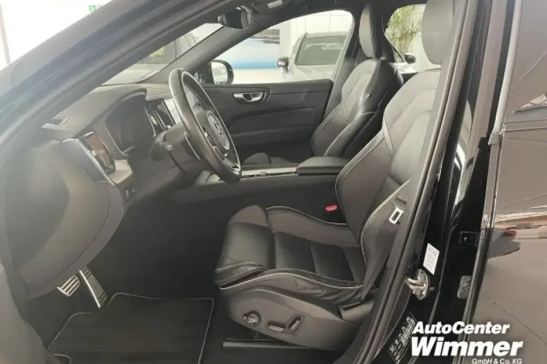 Volvo XC60 din 2020 cu 68.500 km - oferta VOL115900 - foto 9