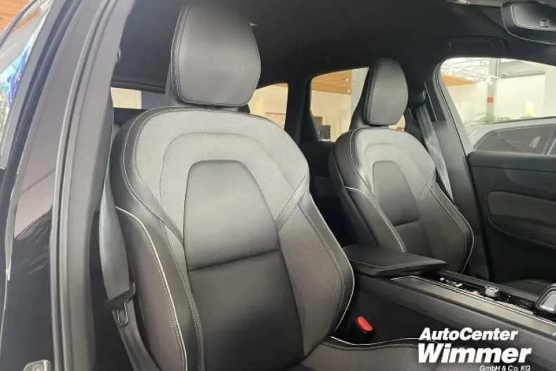 Volvo XC60 din 2020 cu 68.500 km - oferta VOL115900 - foto 14