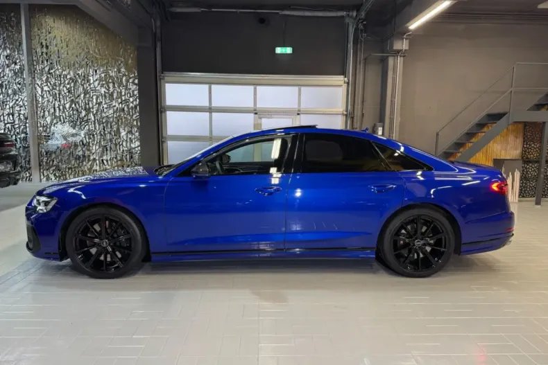 Audi S8 din 2023 cu 10.000 km - oferta AUD115910 - foto 4