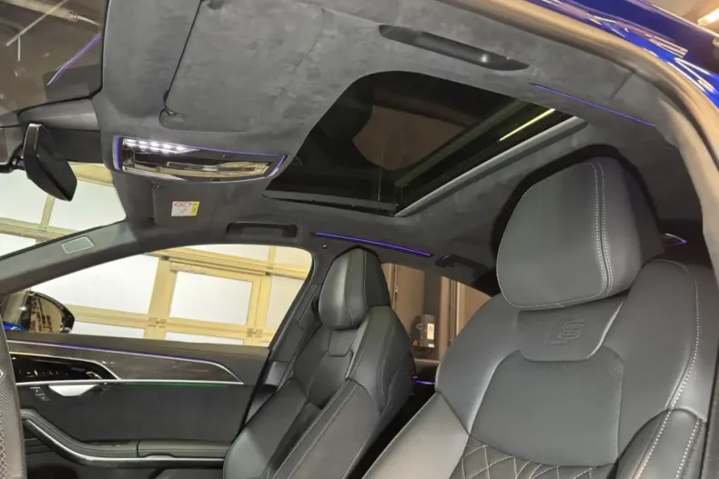 Audi S8 din 2023 cu 10.000 km - oferta AUD115910 - foto 19