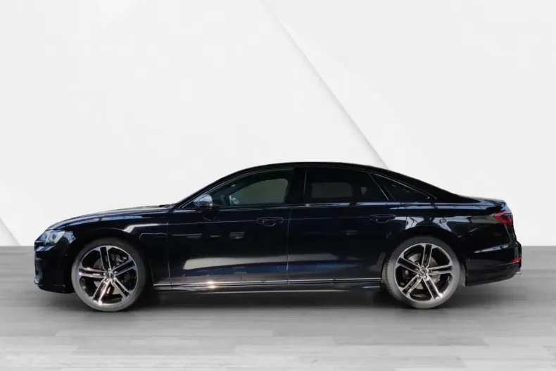 Audi S8 din 2024 cu 4.200 km - oferta AUD115914 - foto 3