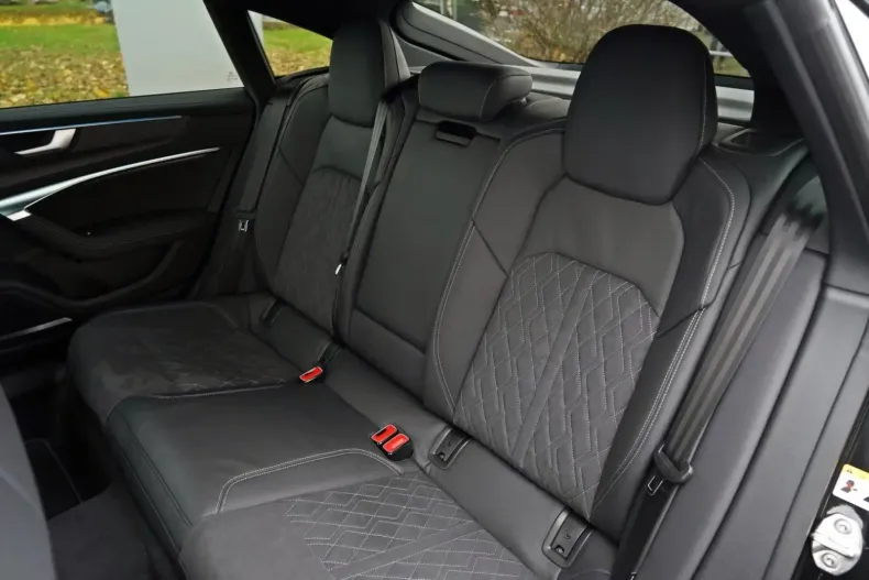 Audi S7 din 2025 cu 1.100 km - oferta AUD115917 - foto 12