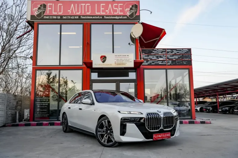 BMW 740 din 2024 cu 50 km - oferta BMW115918 - foto 2