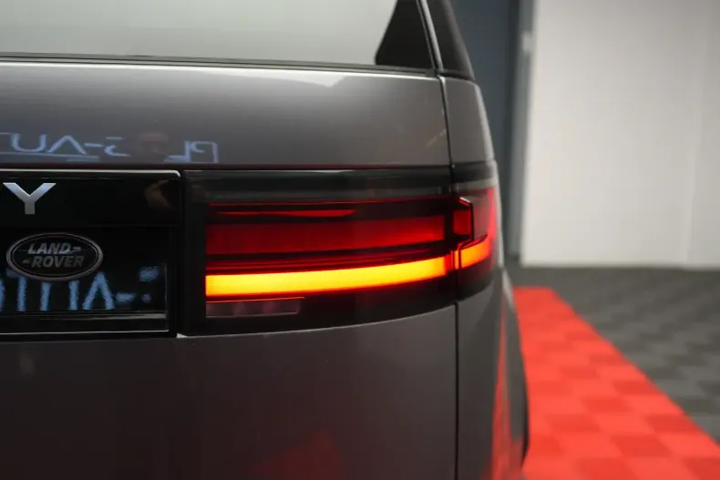 Land Rover Discovery din 2021 cu 81.877 km - oferta LAN115919 - foto 9