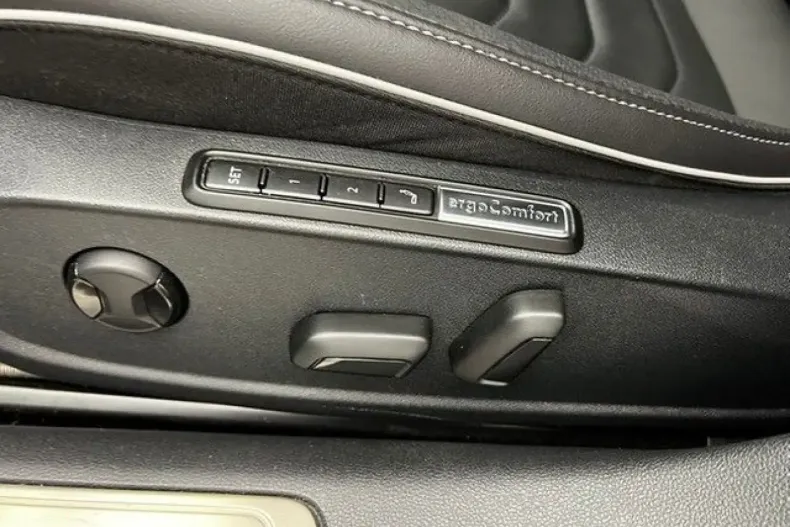 Volkswagen Arteon din 2021 cu 26.960 km - oferta VOL115921 - foto 4