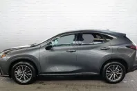 Lexus NX 450h din 2024 cu 35 km - oferta LEX115923 - foto 4