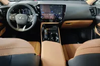 Lexus NX 450h din 2024 cu 35 km - oferta LEX115923 - foto 6