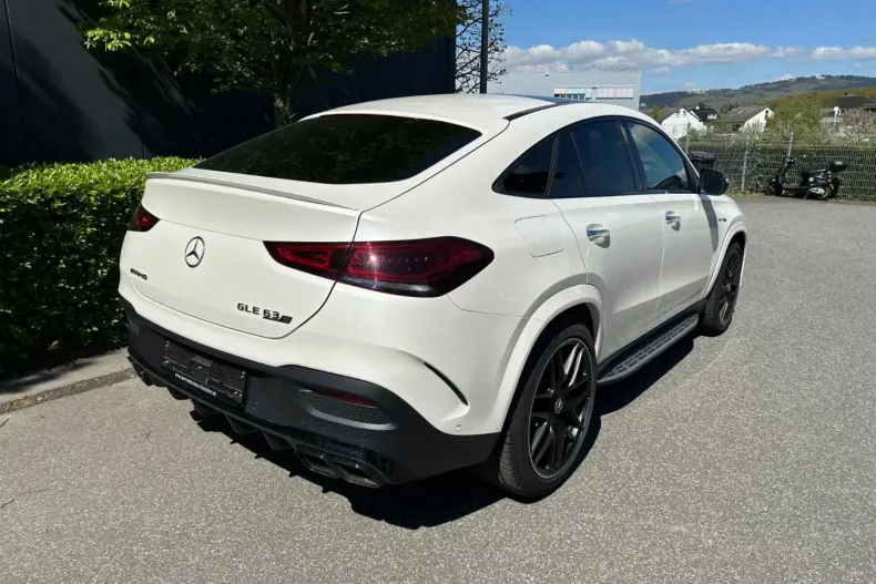 Mercedes-Benz GLE 63 AMG din 2023 cu 11.000 km - oferta MER115924 - foto 7