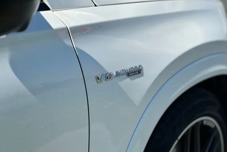 Mercedes-Benz GLE 63 AMG din 2023 cu 11.000 km - oferta MER115924 - foto 25