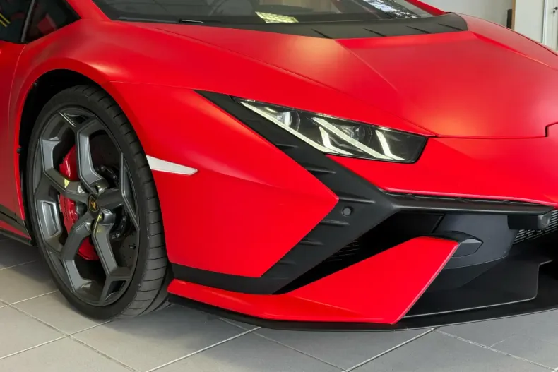 Lamborghini Huracán din 2024 cu 700 km - oferta LAM115925 - foto 2