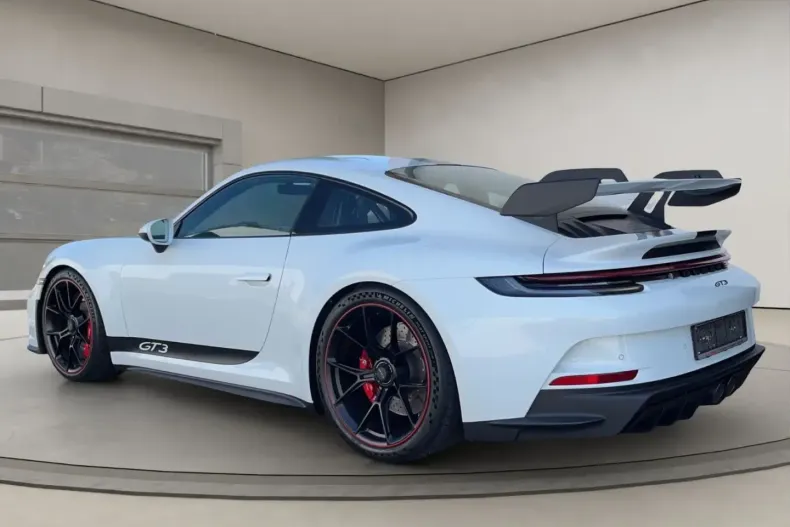 Porsche 992 din 2023 cu 5.400 km - oferta POR115928 - foto 3